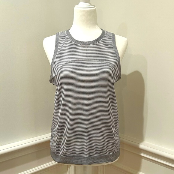 Lululemon black and white striped tank size 6 - Picture 1 of 7